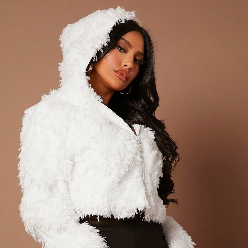 White Preppy Womens Solid Open Front Fuzzy Coat - Picture 5 of 5
